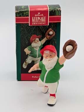 Hallmark "Perfect Catch" Santa / Baseball Keepsake Ornament (1990) VTG MIB